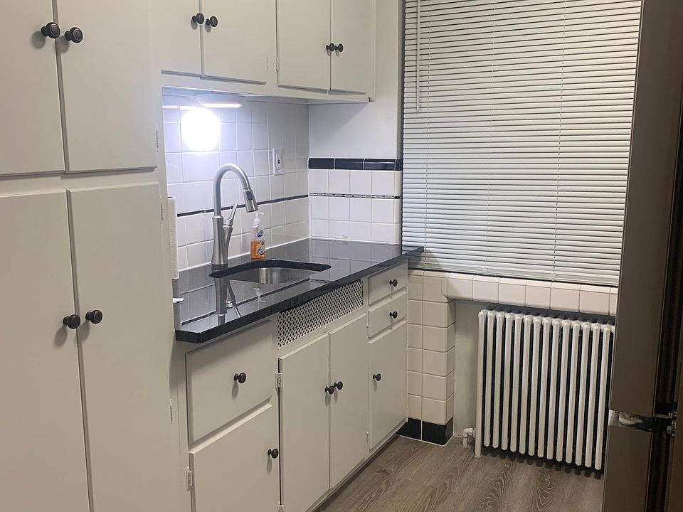 1st image of 4403 Erie Ave #2