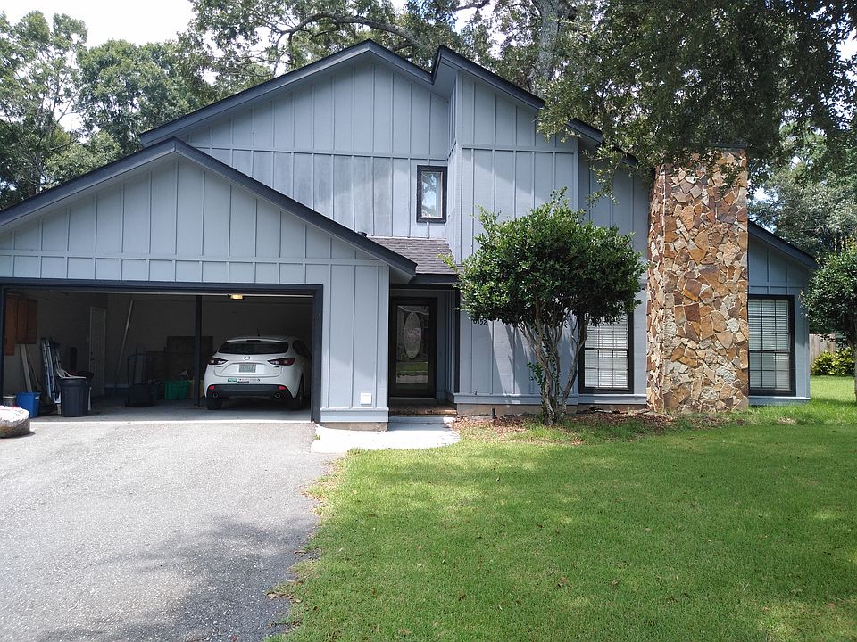 1st image of 6152 Hampton Oaks Dr