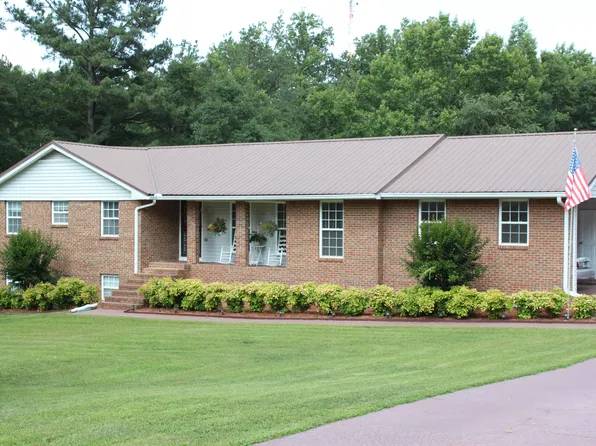8506 Timberlane Dr, Douglasville, GA 30134