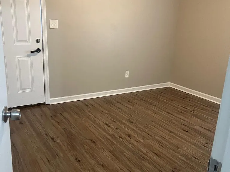 3618 Faxon Ave #2 — Photo 8