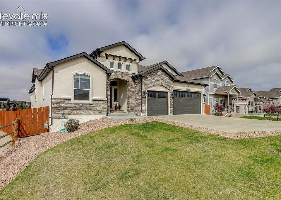 1st image of 10704 Shavano Peak Ct