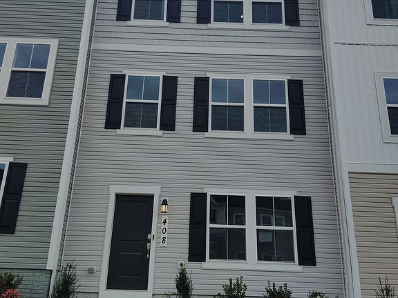 3rd image of 408 18th Ave