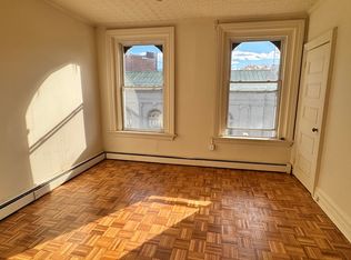 219 Glenridge Ave APT 3, Montclair, NJ 07042