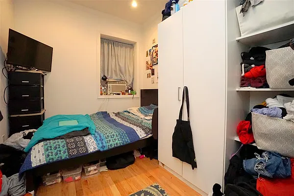 Rented by Compass | media 11