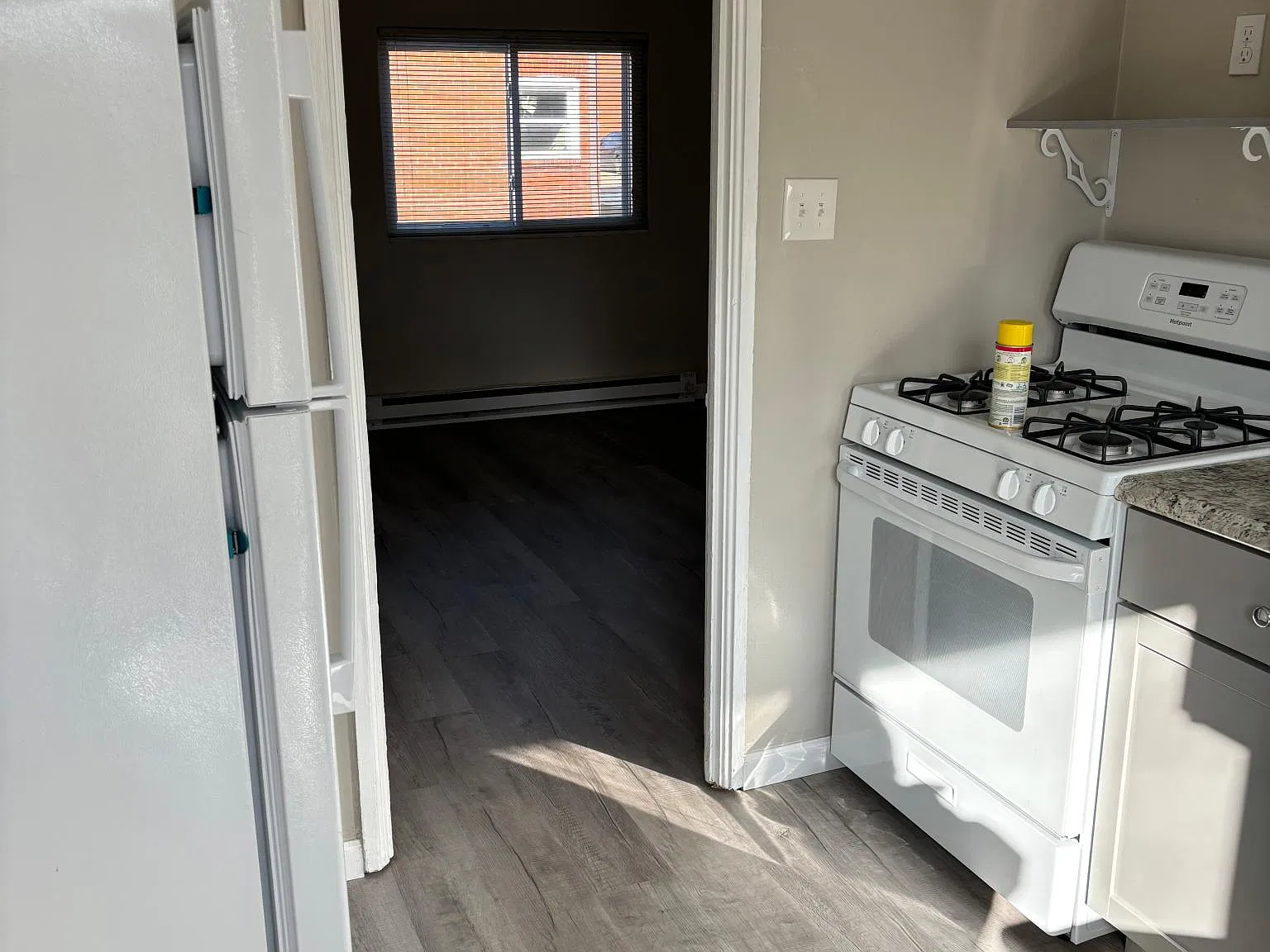 6901 Riverside Pl — Photo 1