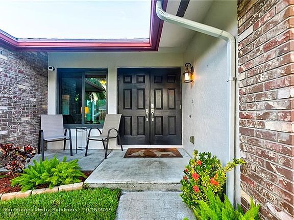 3rd image of 4438 NW 113th Ln
