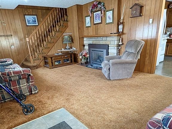 2nd image of 2595 Colby Creek Rd