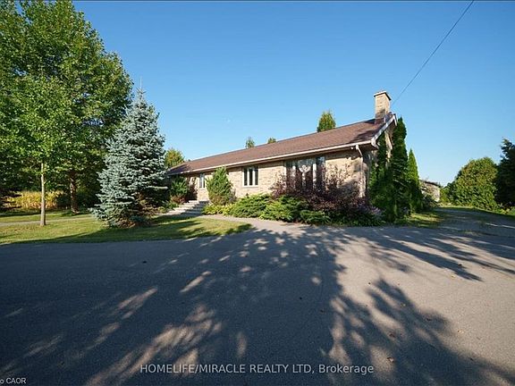 2nd image of 385 Mount Pleasant Rd