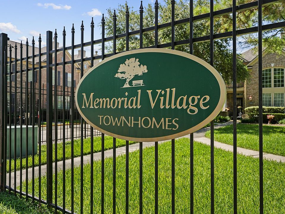 1st image of 11846 Barryknoll Ln #5