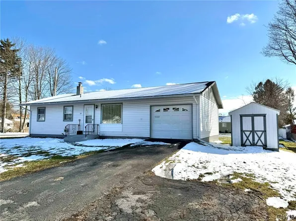 521 Buchanan Rd, Utica, NY 13502