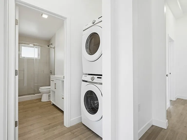 1017 Riverine Ave #200 — Photo 8