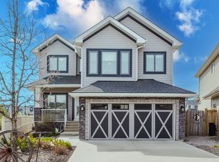 15807 11th Ave SW, Edmonton, AB T6W 2S4