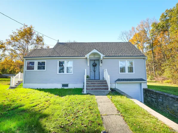 390 Hufcut Road, Middletown, NY 10941