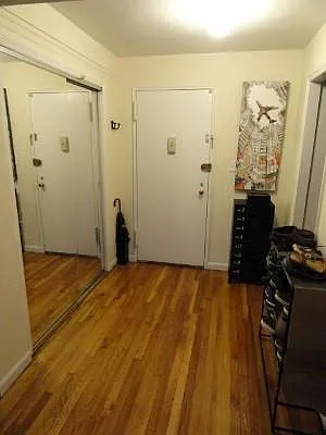 Rented by Bank Neary | media 19