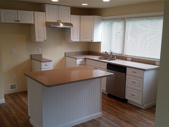 5th image of 6450 Fairlawn Dr SW