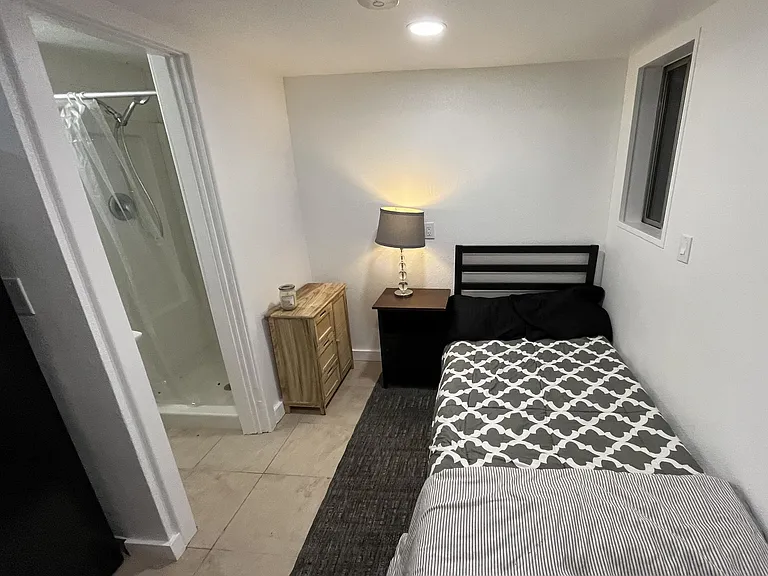 2975 Sacramento Ave #11 — Photo 4