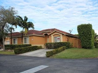 9001 SW 214th St, Cutler Bay, FL 33189