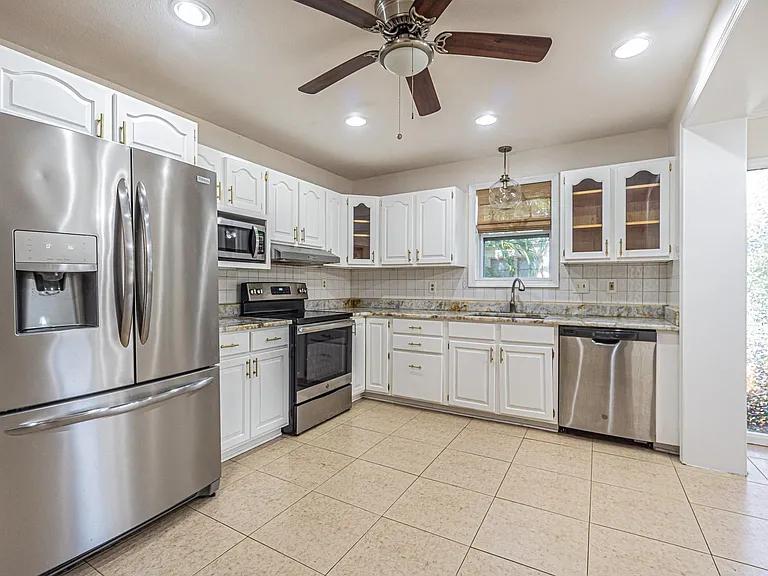 3614 W Sterling Cir — Photo 27