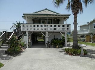 16530 Jolly Roger Rd, Jamaica Beach, TX 77554