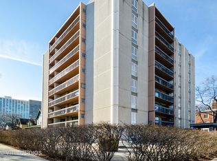 1738 Chicago Ave APT 201, Evanston, IL 60201