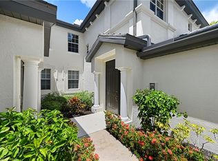 1626 Tarpon Bay DR S #202, NAPLES, FL 34119