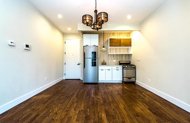 Rented by Nooklyn NYC LLC | media 6