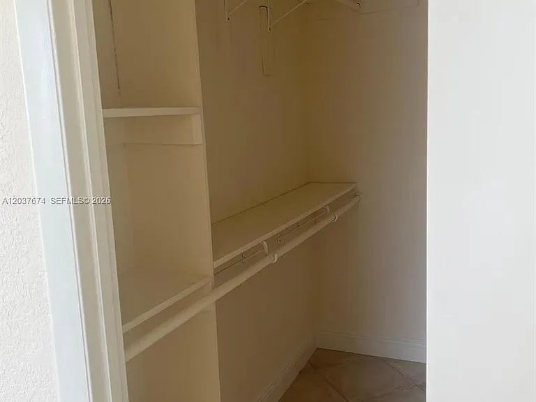 9320 Fontainebleau Blvd #515 — Photo 20