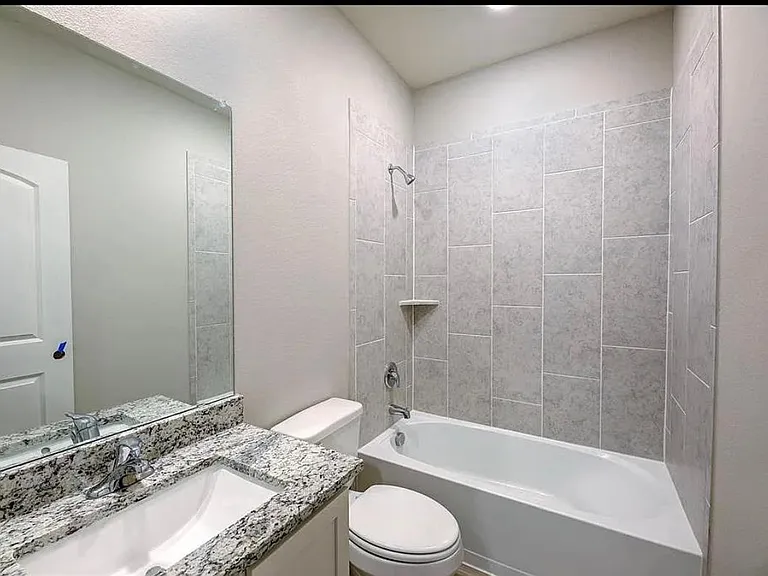 2020 Erlinda Dr — Photo 10
