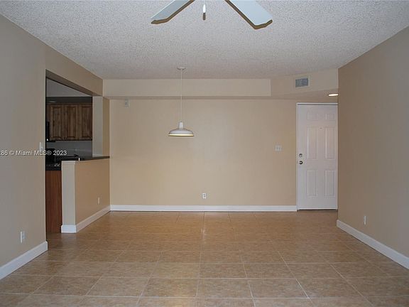 4th image of 10101 W Sunrise Blvd APT 102