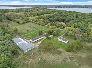W4019 Black Point Rd, Lake Geneva, WI 53147