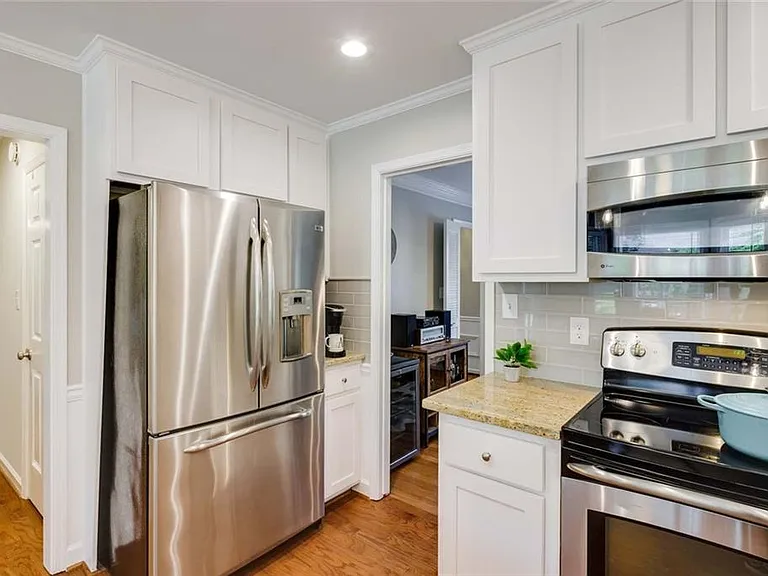 1140 Mitsy Forest Dr NE — Photo 17