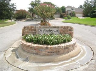 2000 N Saint Andrews Ct, Arlington, TX 76011