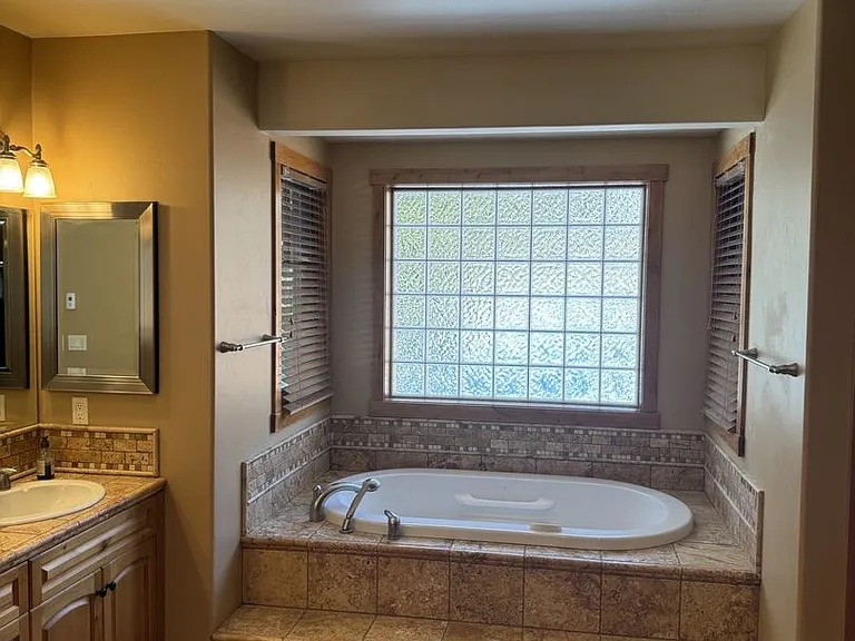 645 Monterey Pine Rd — Photo 32