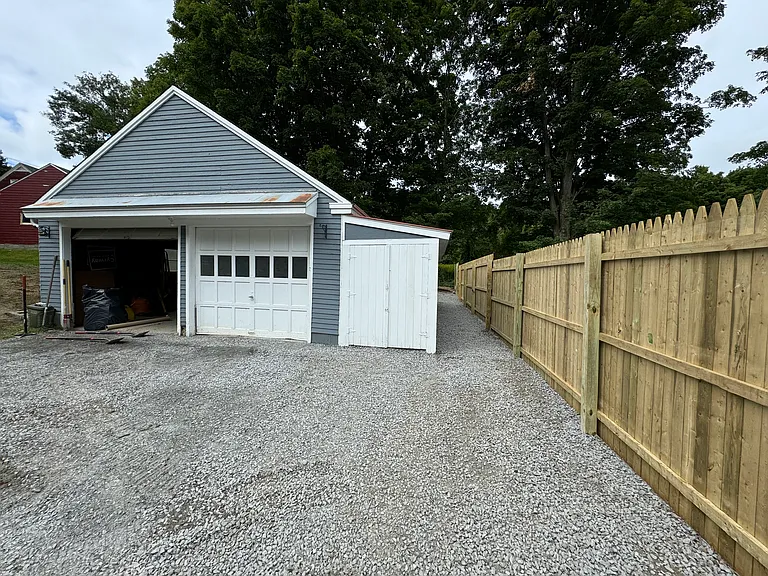 391 Main St — Photo 20