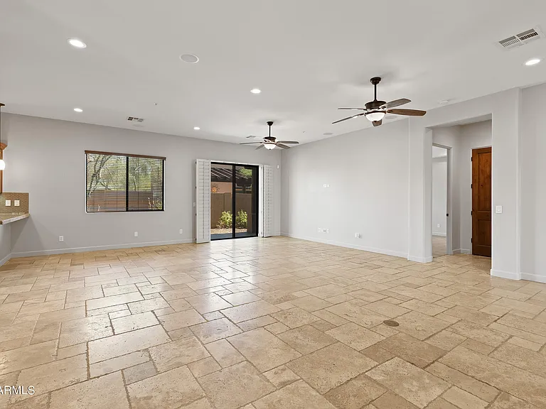 5559 E El Sendero Dr — Photo 8