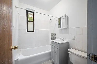 606 Flatbush Avenue, #2R