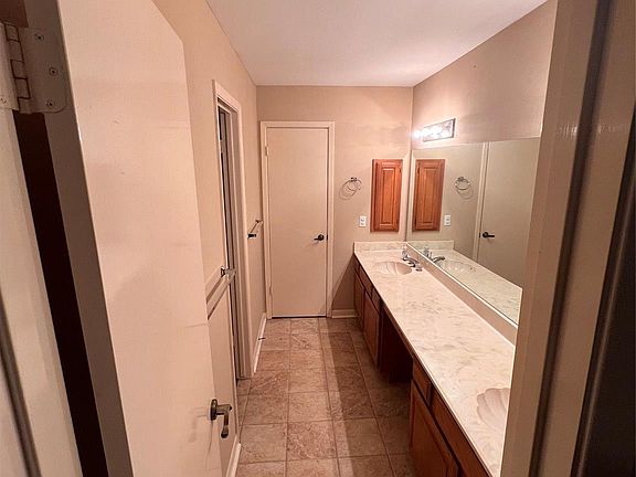 4th image of 13003 Rincon Dr