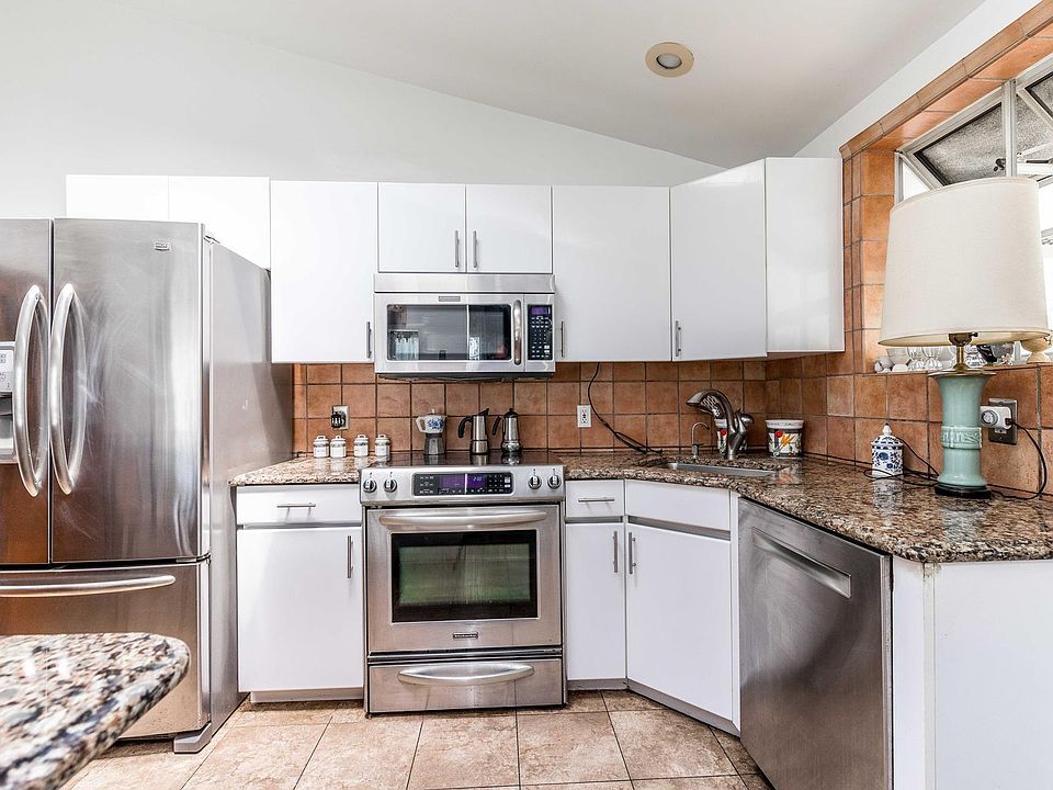 1st image of 2700 Bellmore Ave