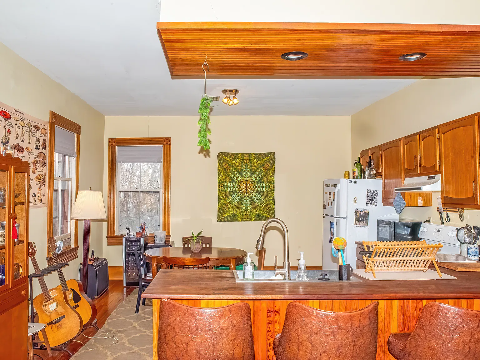 2 bed, 1071 sqft, $1,495 — Photo 4