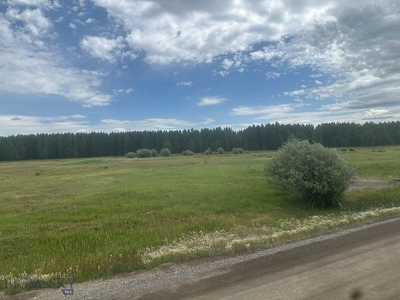 2nd image of Moose Dr Lot 4