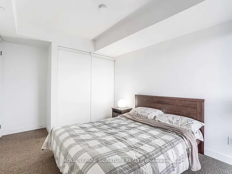 120 Varna Dr #608 — Photo 21