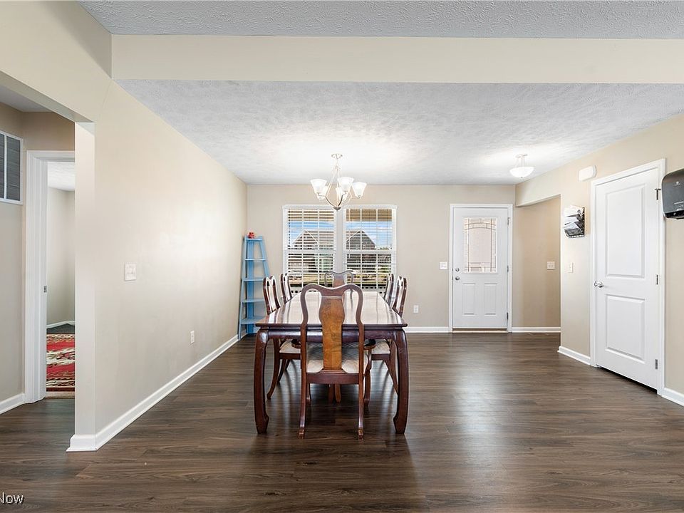 2273 Cranberry Creek Rd, Ravenna, OH 44266 | Zillow
