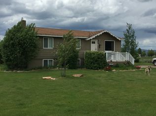 75 Cottonwood Creek Rd, Smoot, WY 83126