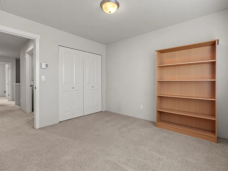 6434 N Descartes Dr — Photo 18
