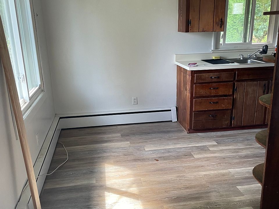 1st image of 3666 Carman Rd #2L