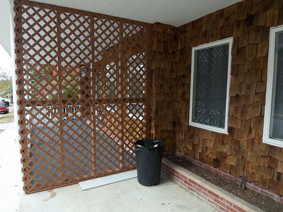 2nd image of 503 E 3rd St APT 2