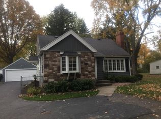 1391 Creek St, Webster, NY 14580