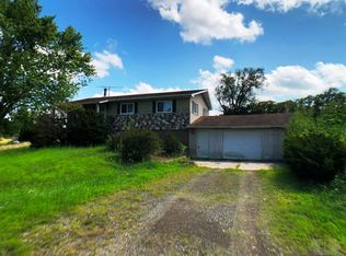 8398 Fox Hills Rd, Agency, IA 52530