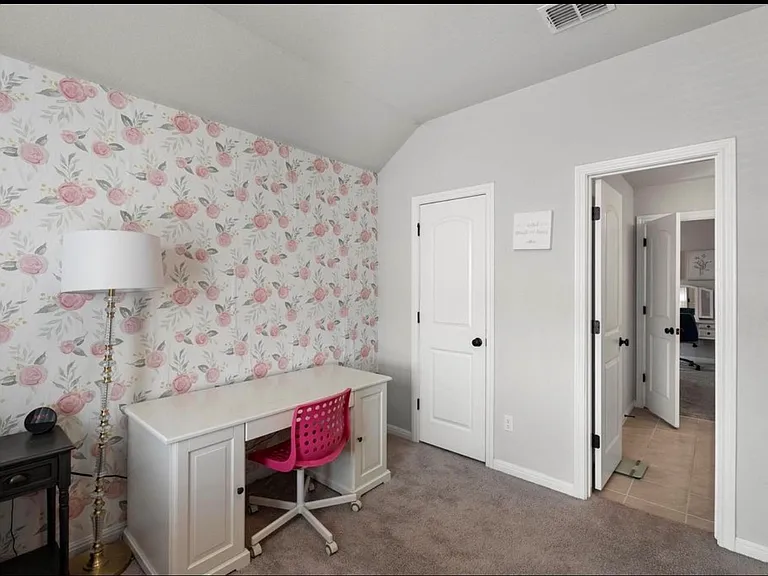 311 Bear Oak St — Photo 17