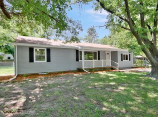 1325 W 9th St, Newton, KS 67114